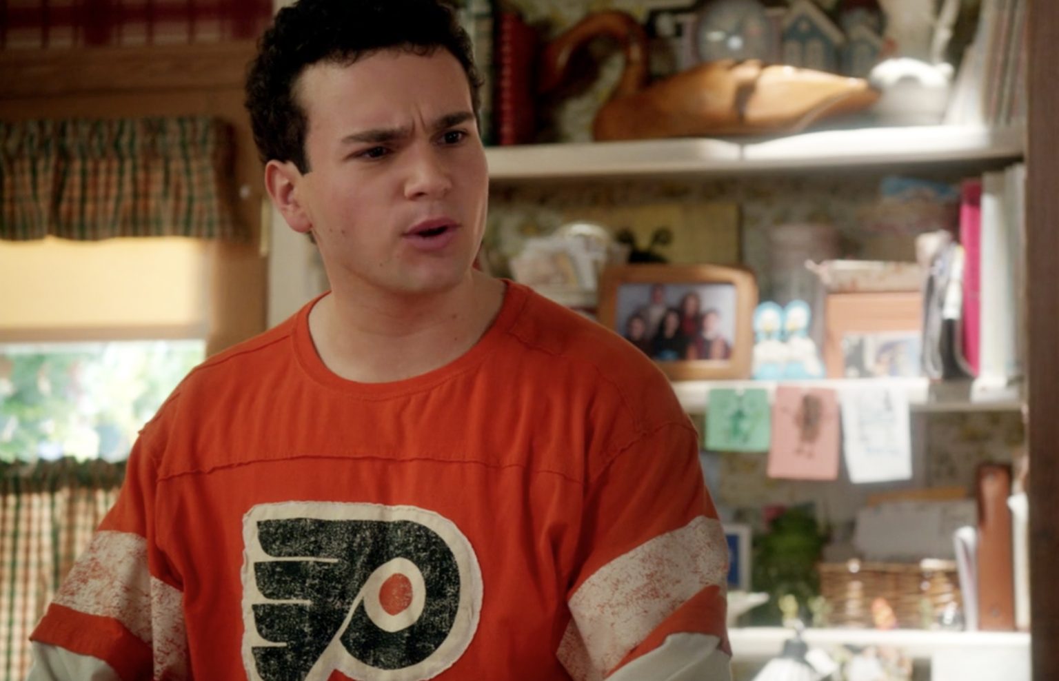 The Goldbergs Philadelphia Flyers T Shirts On Screen