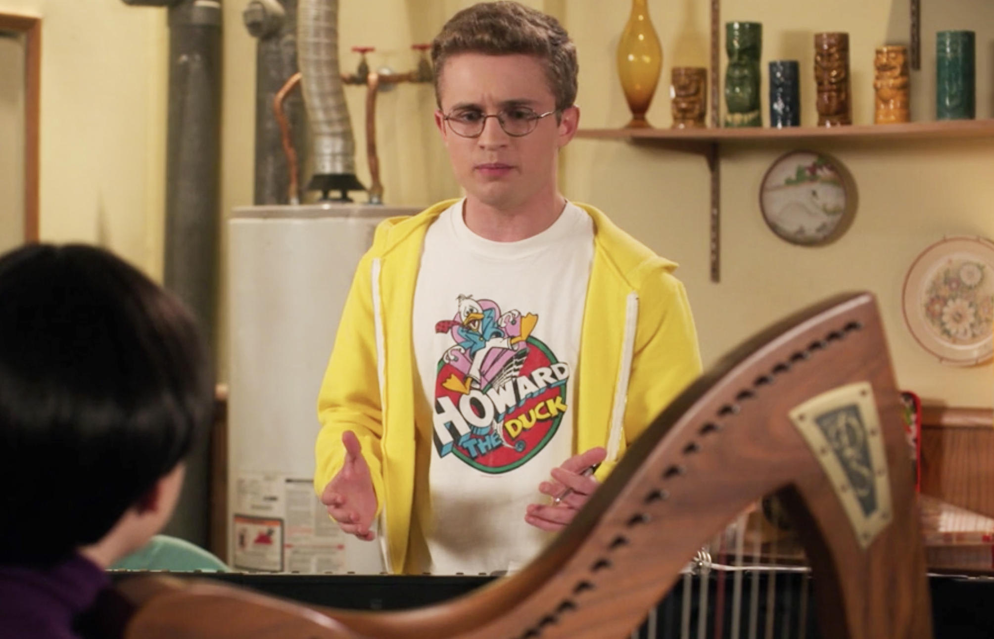 The Goldbergs: Howard the Duck – T-Shirts On Screen