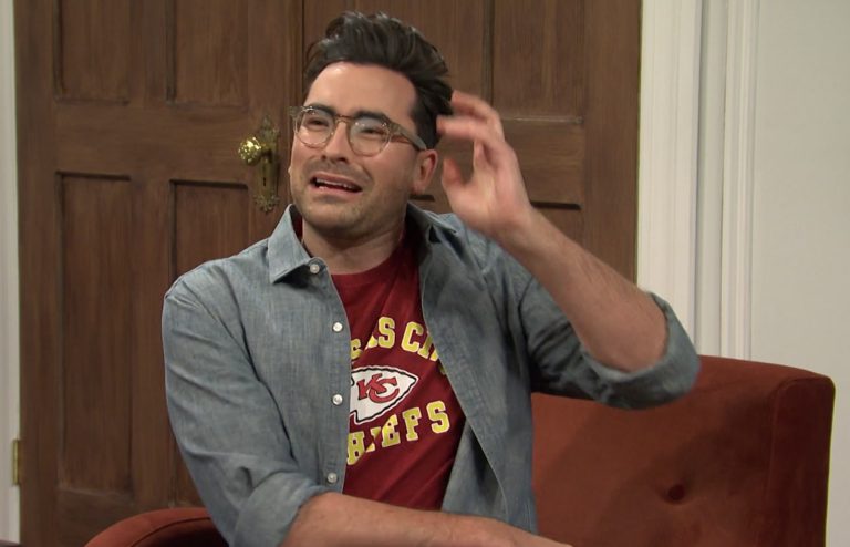 dan levy chiefs shirt